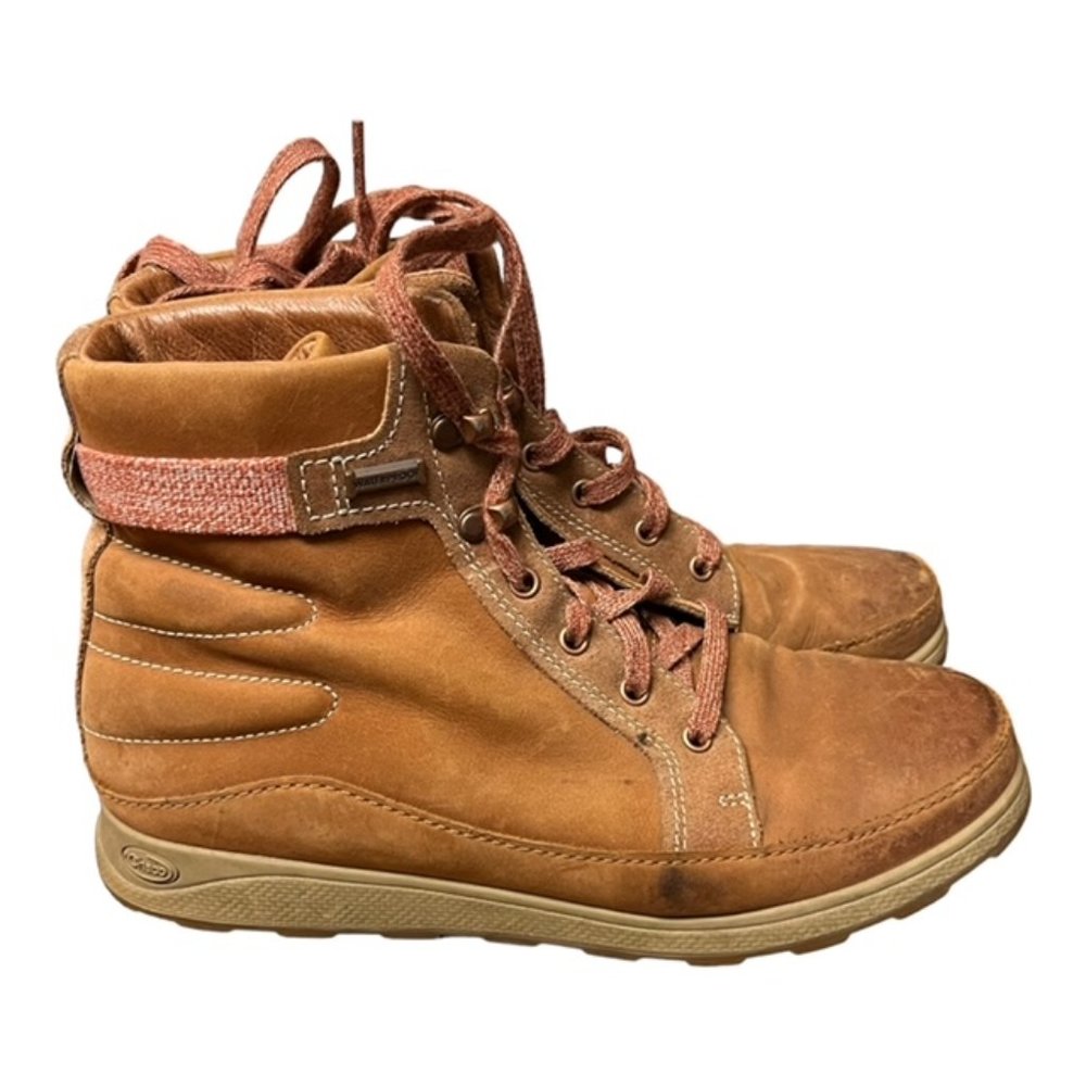 Chaco boots Women's 9 Sierra Lace Up Waterproof Leather Adobe Tan